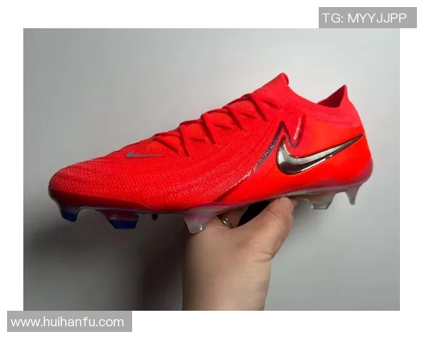 足球明星们热衷购买的球鞋背后故事与品牌揭秘